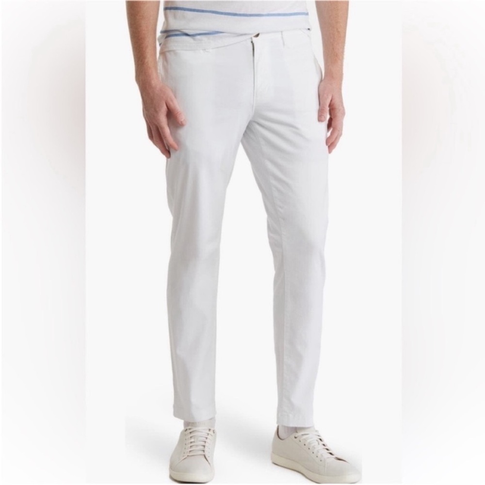 14th & Union White Chinos Classic Style